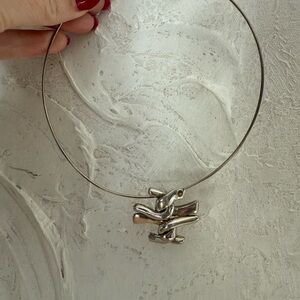 Tory Burch Twisted T Collar Necklace 925 silver